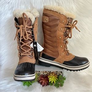 NWT Sorel Tofino II Shearling Waterproof Winter Boots in Camel Brown, Sz 5